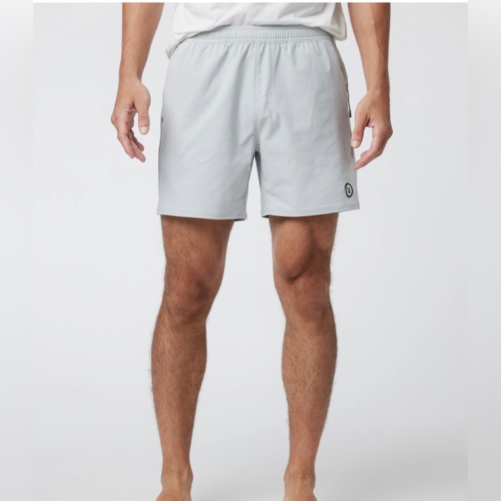 Vuori Men’s “Maverick” Volley Short w/ Liner (M) *SOLD OUT AT VUORI*